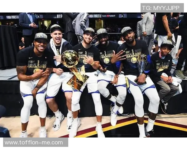 2018年足球盛宴回顾那些闪耀的明星球员与他们的传奇瞬间