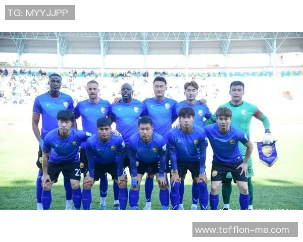 大连千兆迎战天津权健全力争胜展现球队实力与风采